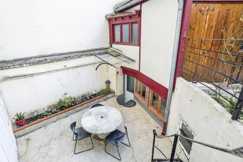 Appartamento With Little Garden-terrace At Trocadero